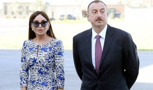 Prezident və xanımı Bakı Zooloji Parkda